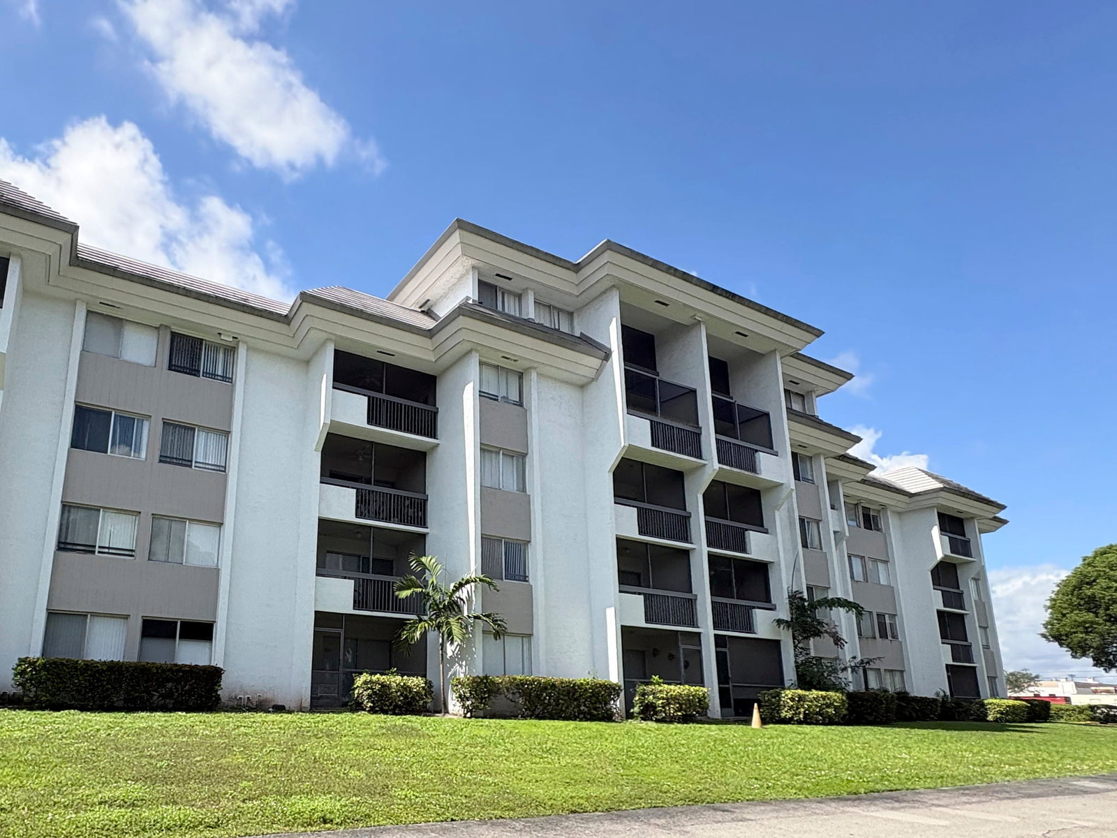 Belasera at Pine Island Condo